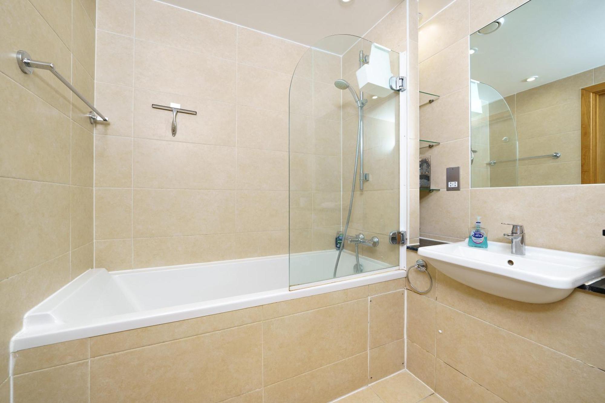 Modern 3 Bed 2 Bath Apartment Hyde Park Londen Buitenkant foto