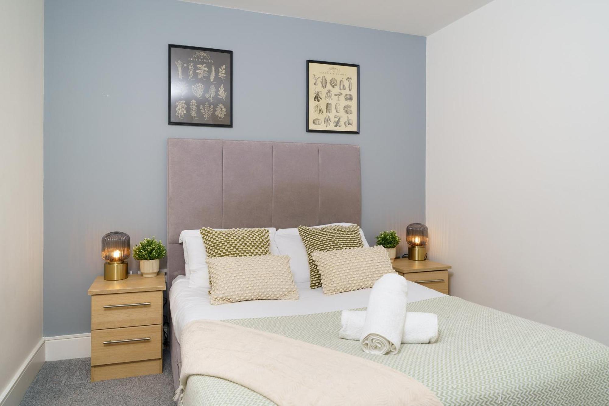 Modern 3 Bed 2 Bath Apartment Hyde Park Londen Buitenkant foto