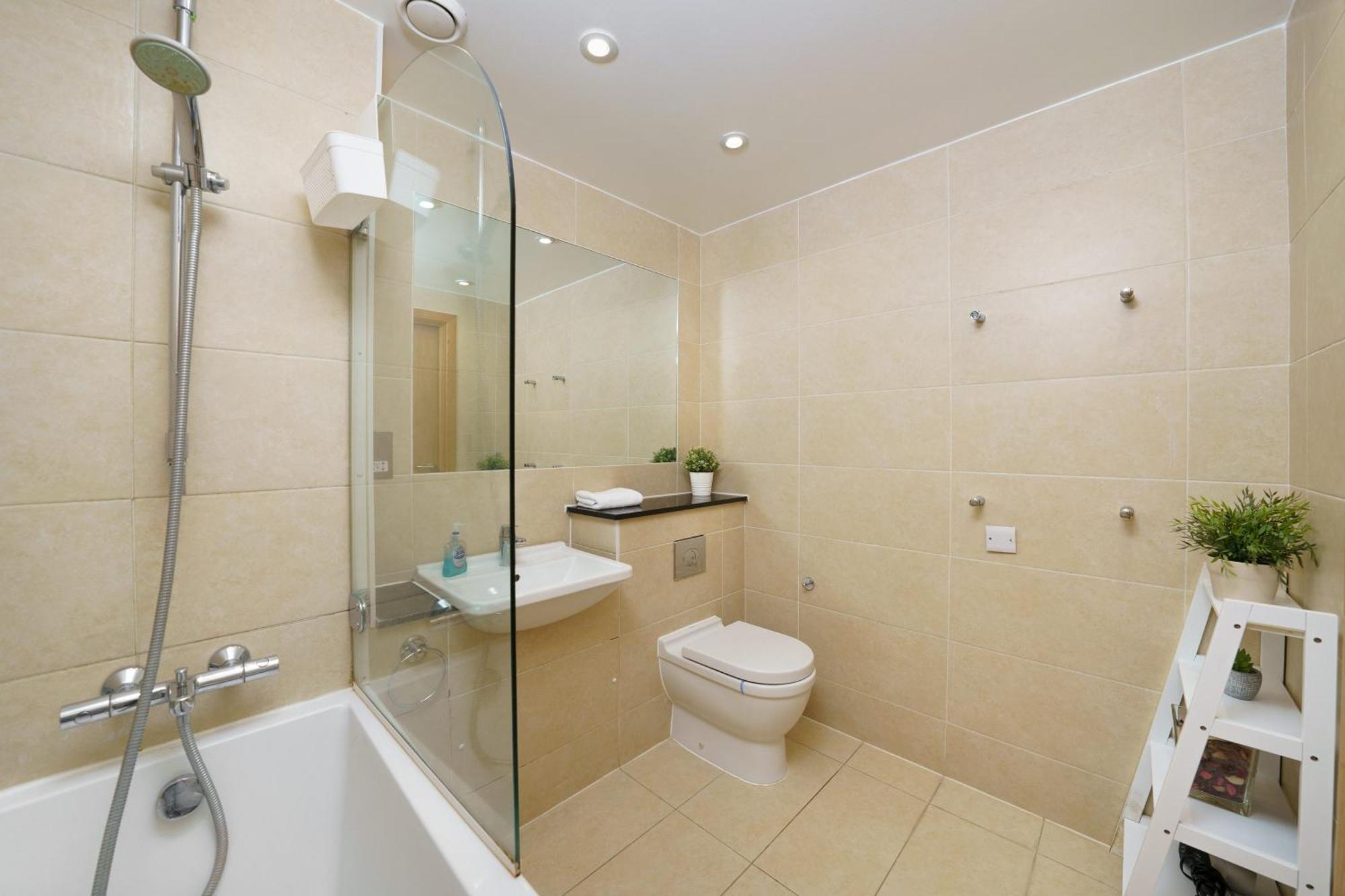 Modern 3 Bed 2 Bath Apartment Hyde Park Londen Buitenkant foto